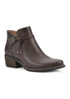 Womens boots on shop sale at belk's