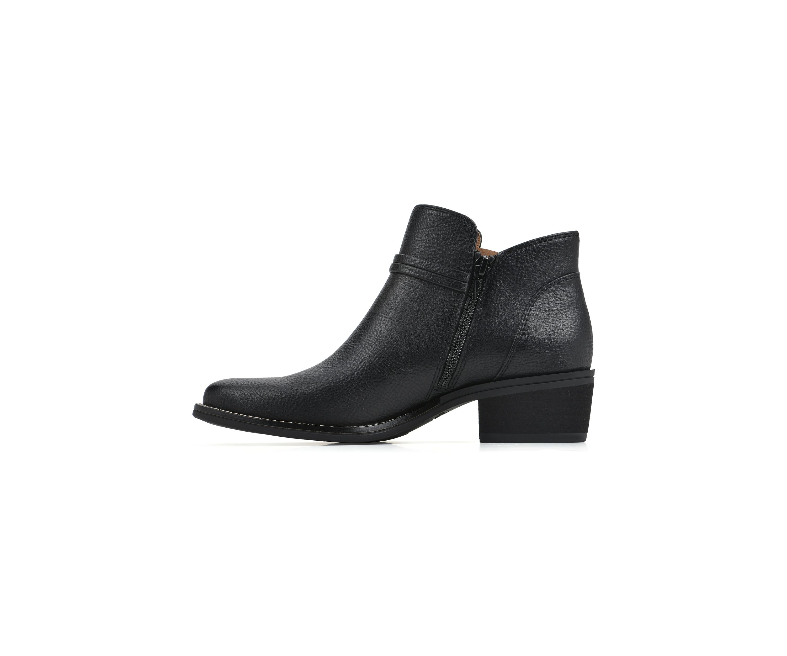 Althorn Ankle Booties