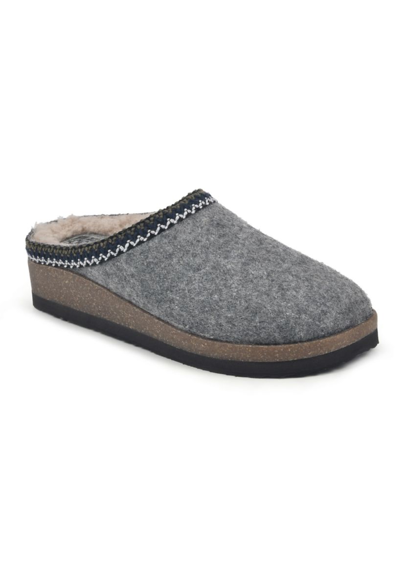 Bundle Up Clogs