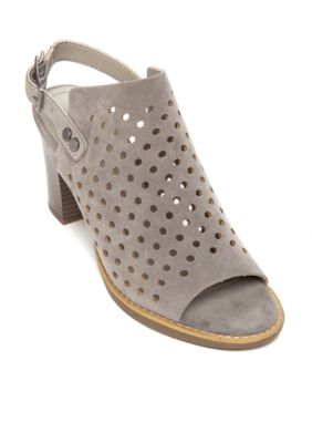 Clearance: Women's | Shoes | Belk