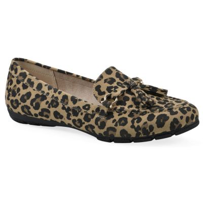 Cliffs by White Mountain Women's Gush Driving Mocassin - Wide Width, Tan, 11W