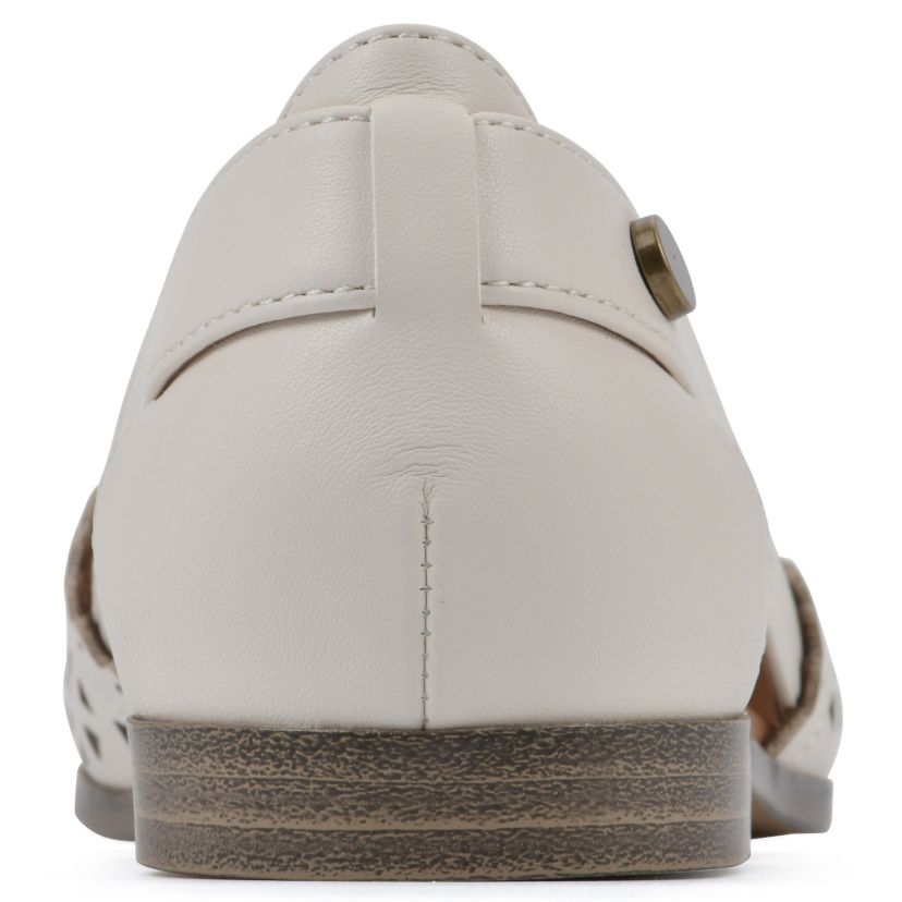 Nobler Pointed-toe Flat