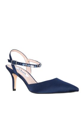 Nina Tonya Pointed Toe Pump | belk