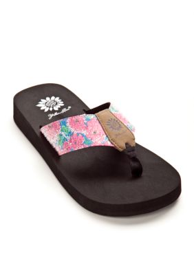 Belk yellow box flip flops online sale