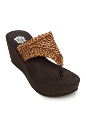 belk yellow sandals