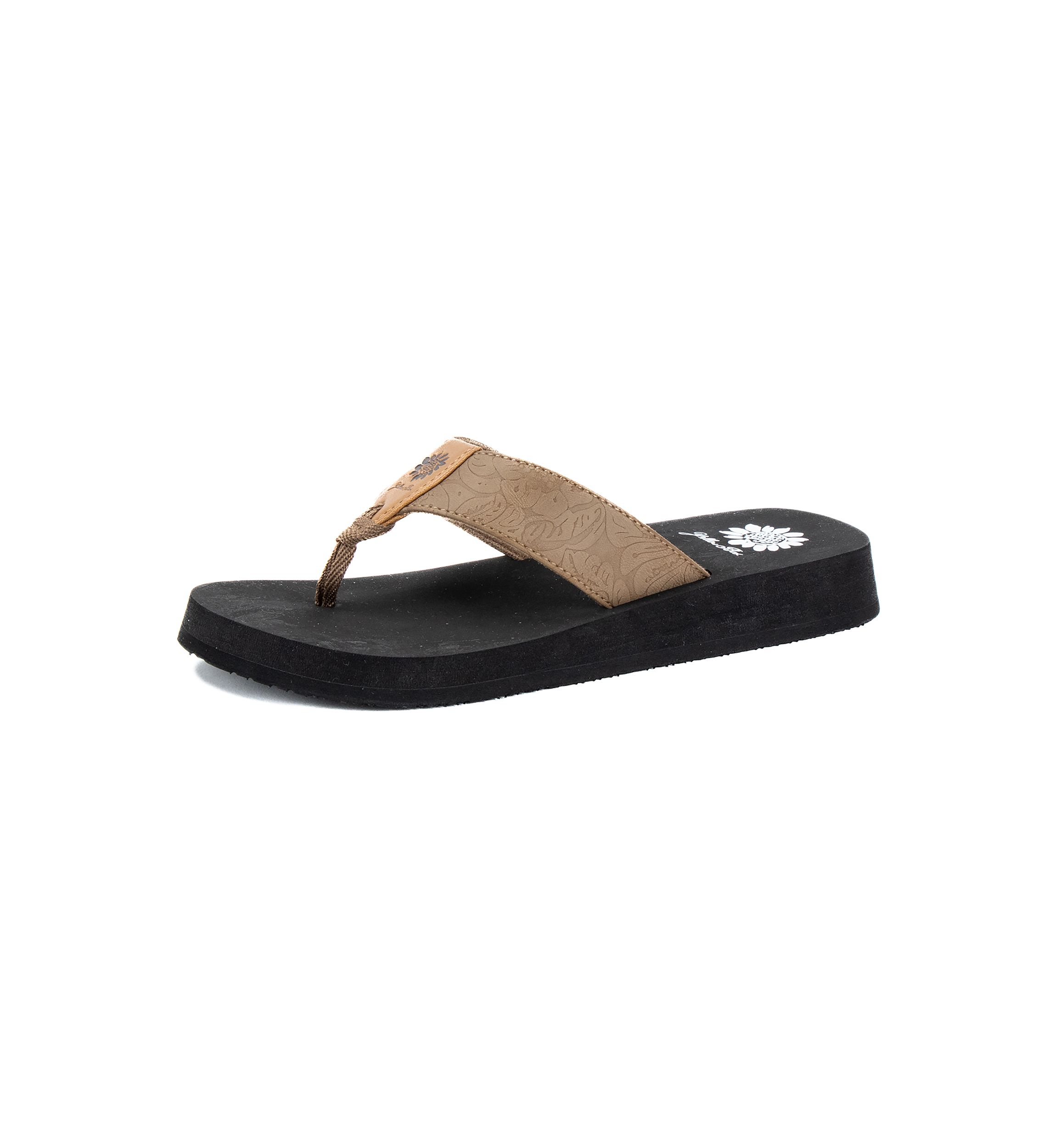 KYNLEE Thong Sandals