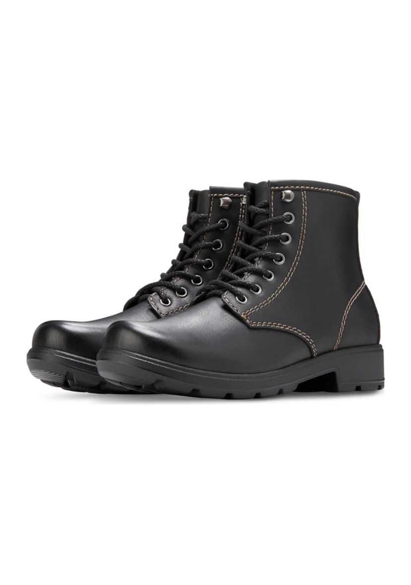 Brandy Plain Toe Boots