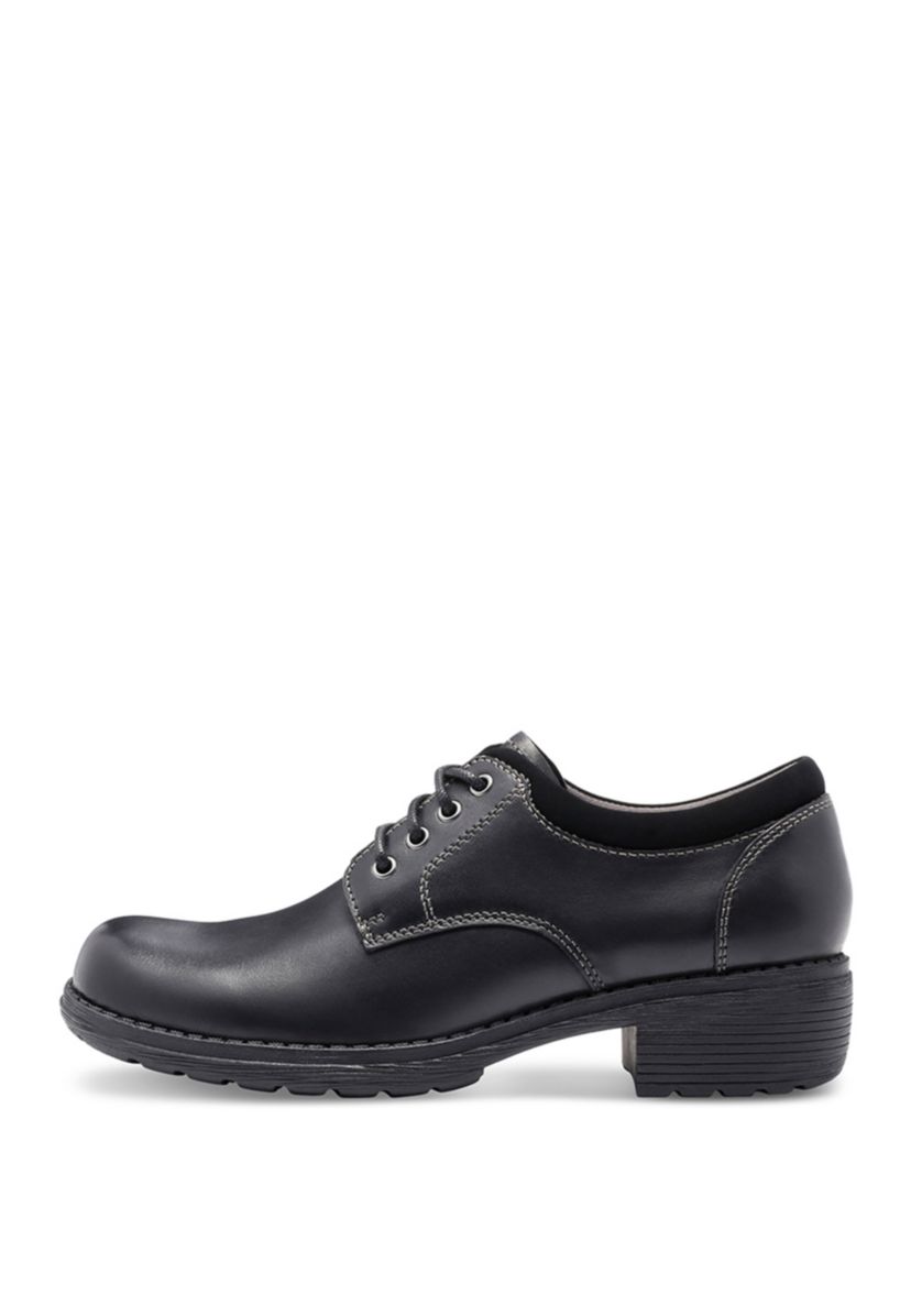 Stride Oxfords
