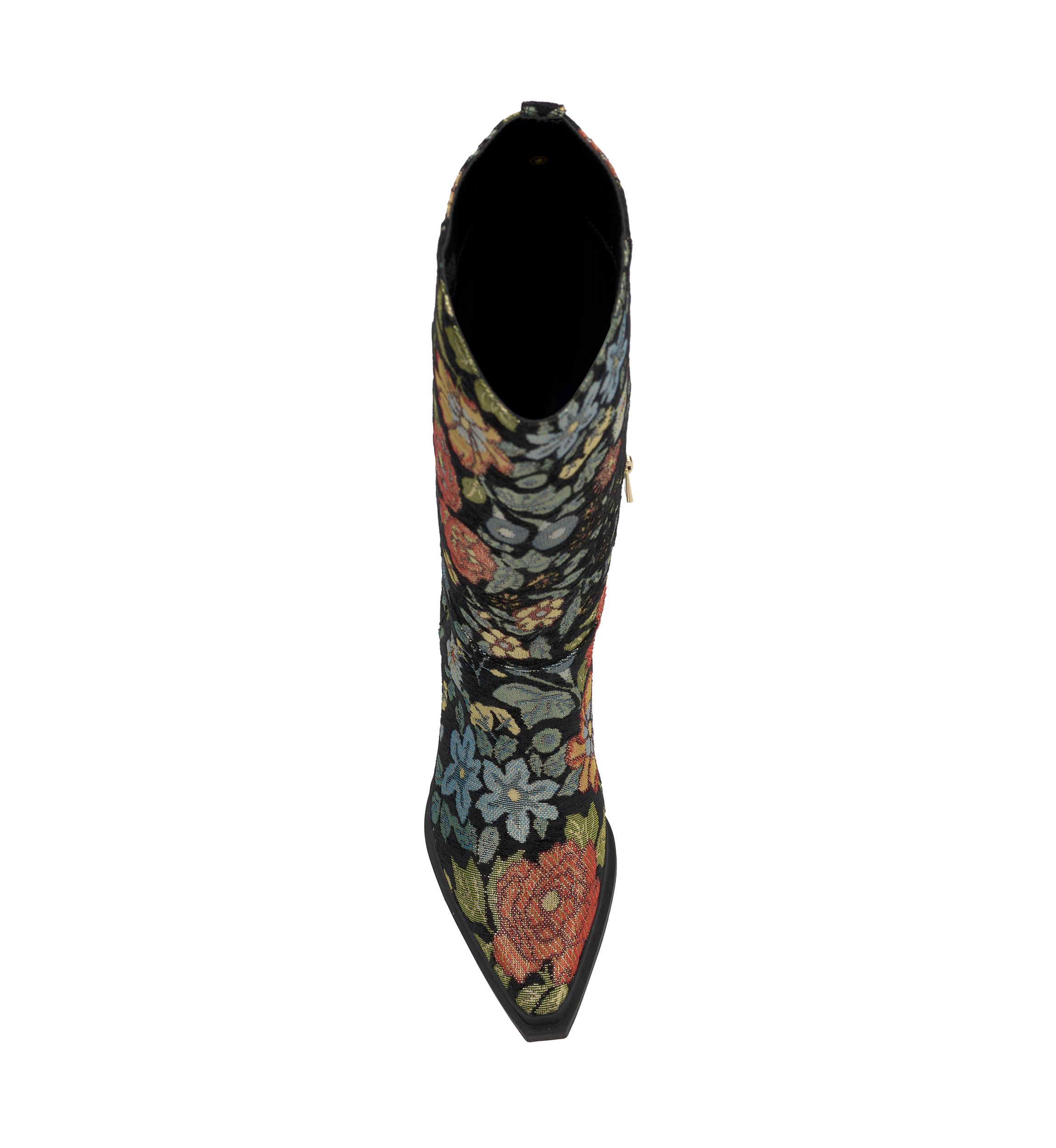 Hemmia Boots