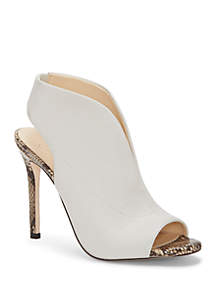 Jessica Simpson Javrey Deep V Heel Dress Shoes | belk