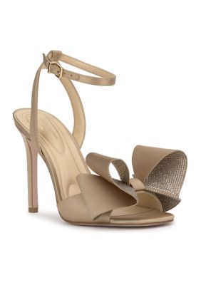 Jessica Simpson Women's Olivine2 Bow Stiletto Heels