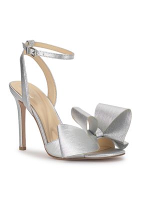 Jessica Simpson Women's 642, Silver, 11M
