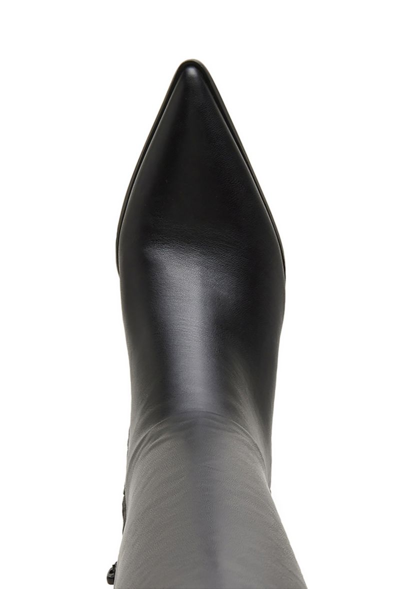 Debutt Boots