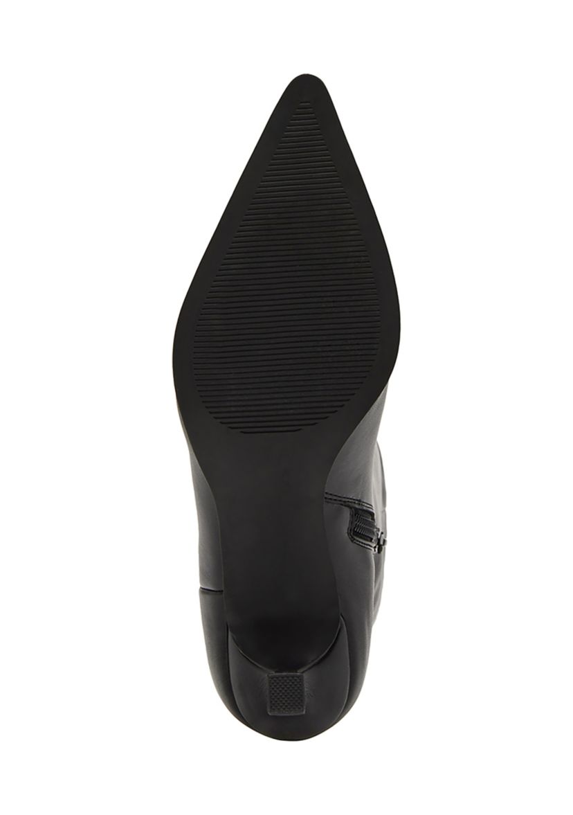 Debutt Boots