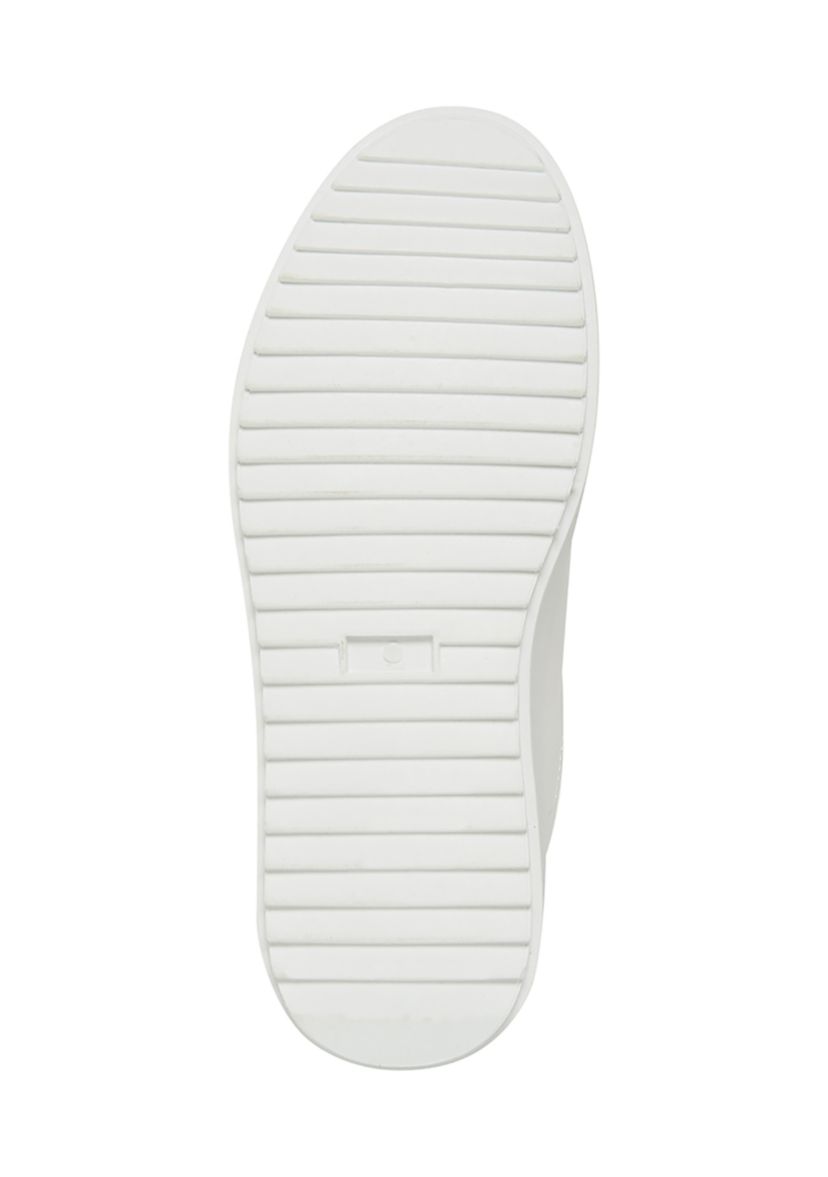 Jeena Sneakers