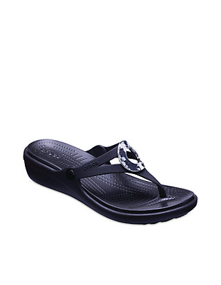 Crocs Womens Capri Shimmer Cross-Band Sandal Flat Sandal
