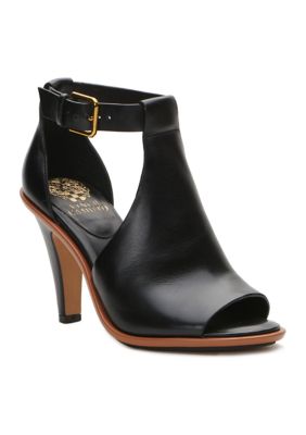 Vince camuto best sale booties belk