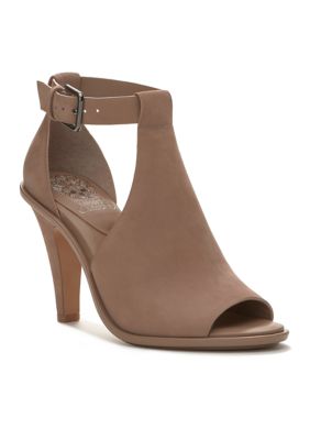 Vince camuto 2025 booties belk