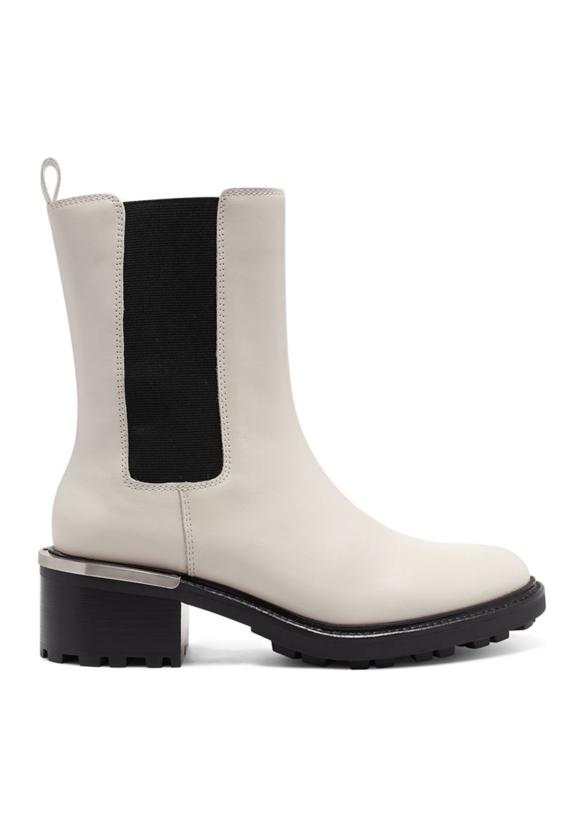 Kourtly Booties