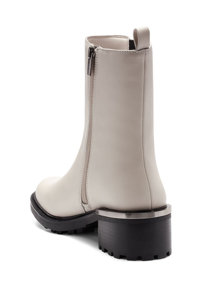 Kourtly Booties