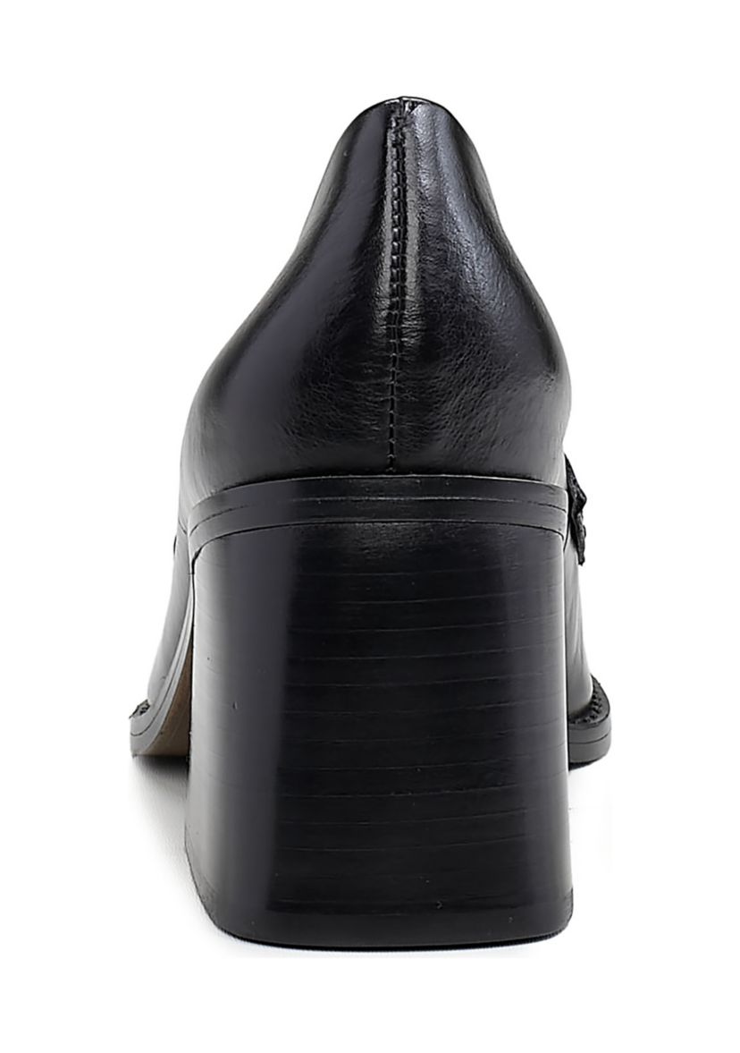 Segellis Loafers