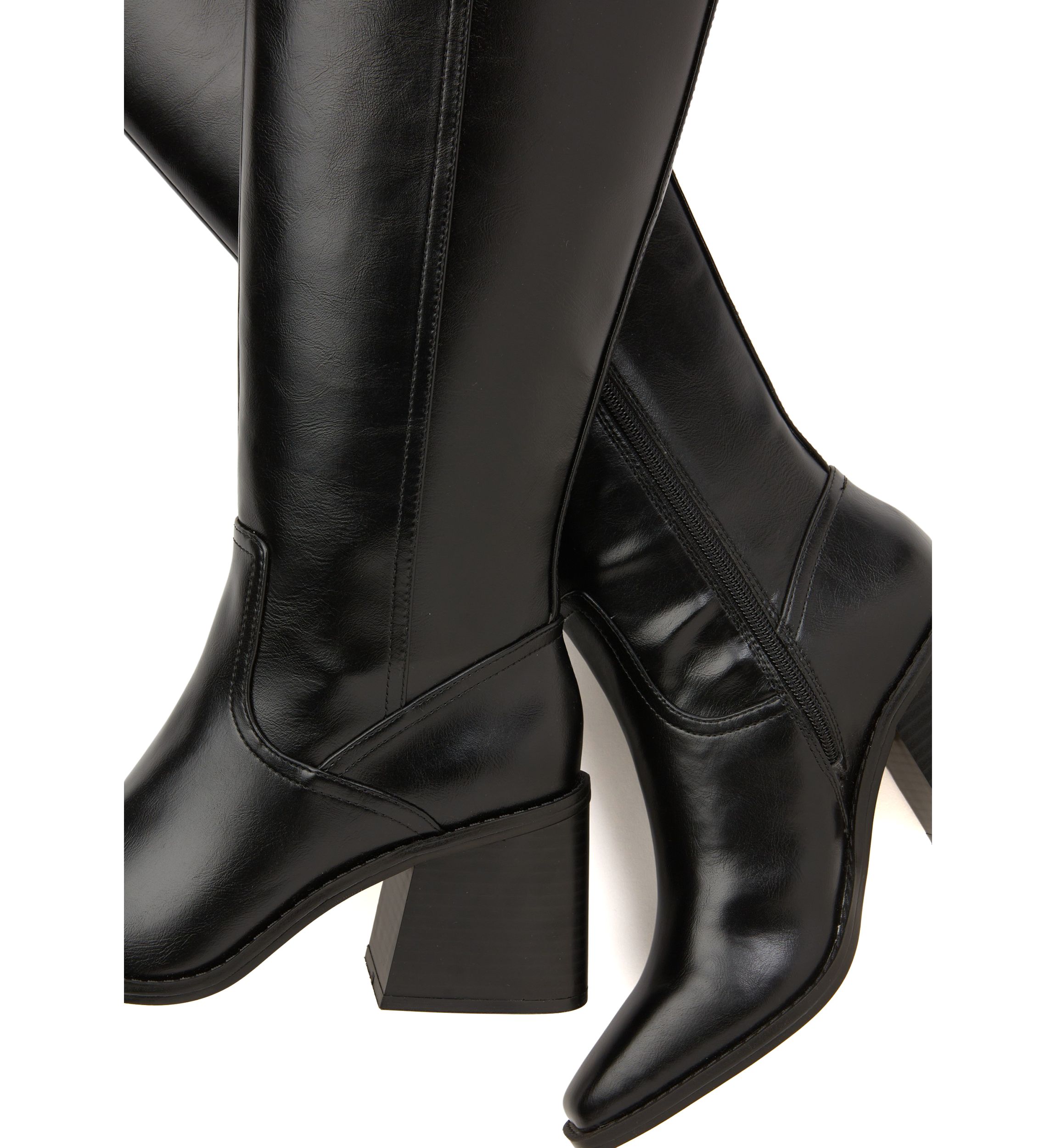 Sanea Boots