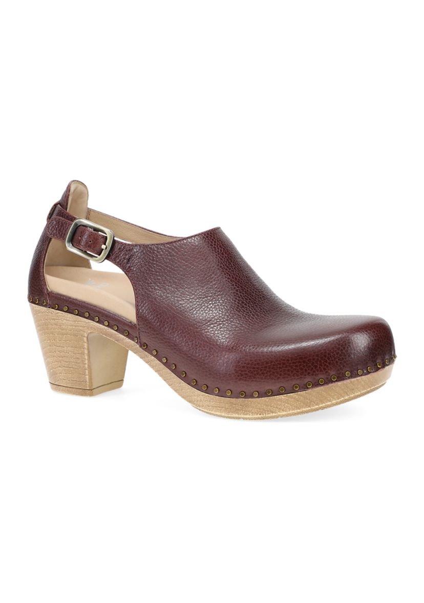 Sassy Heeled Clogs