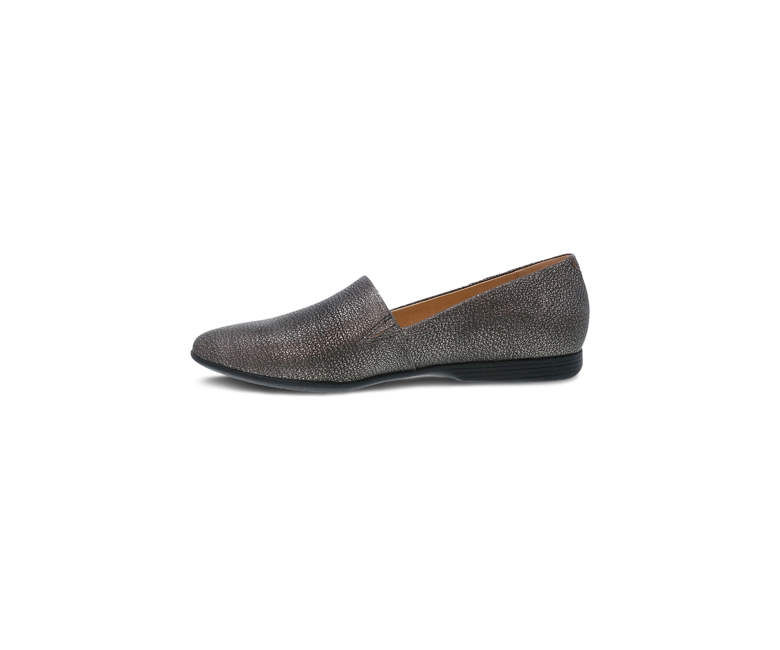 Larissa Flats