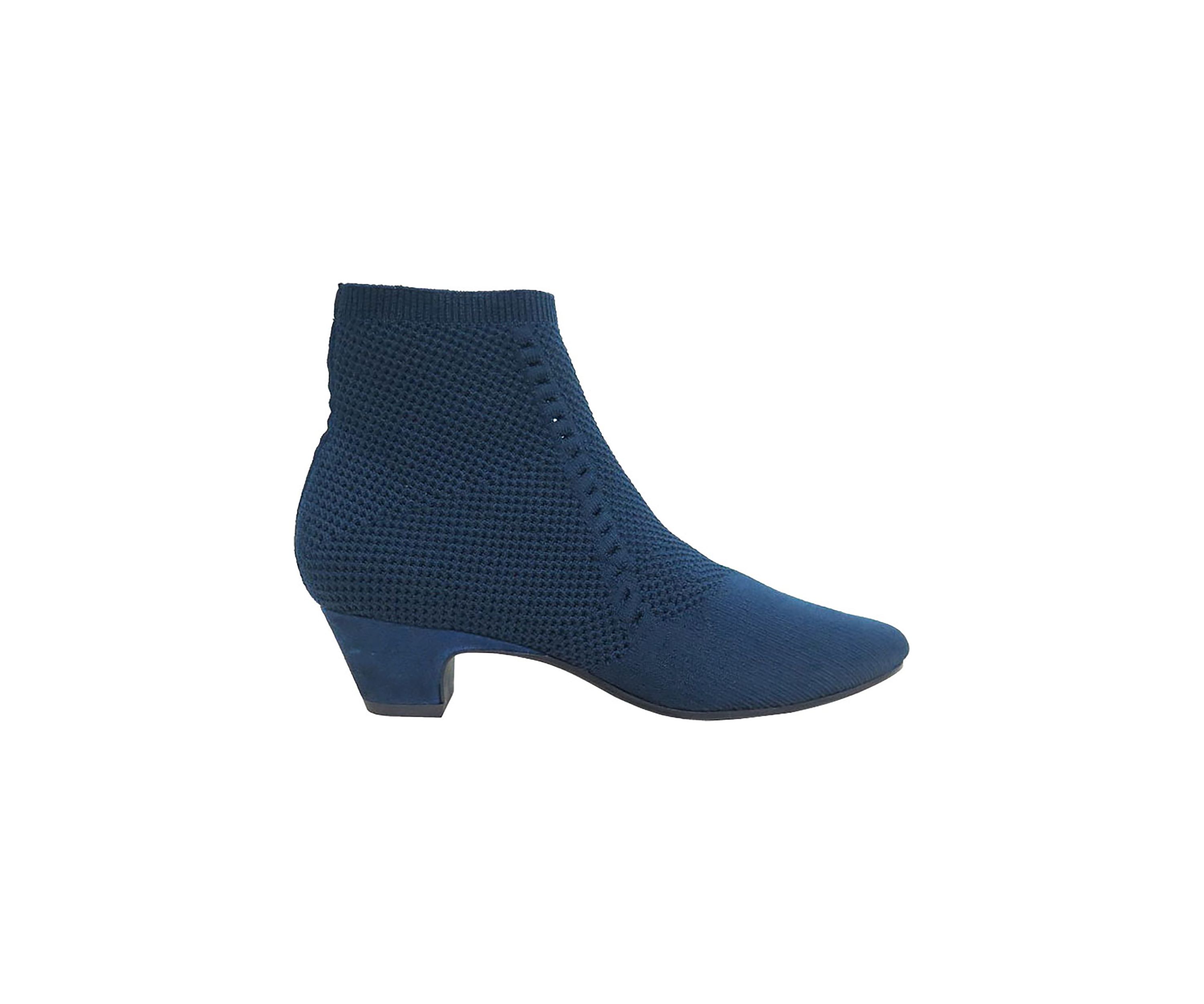 Purl Sock Booties