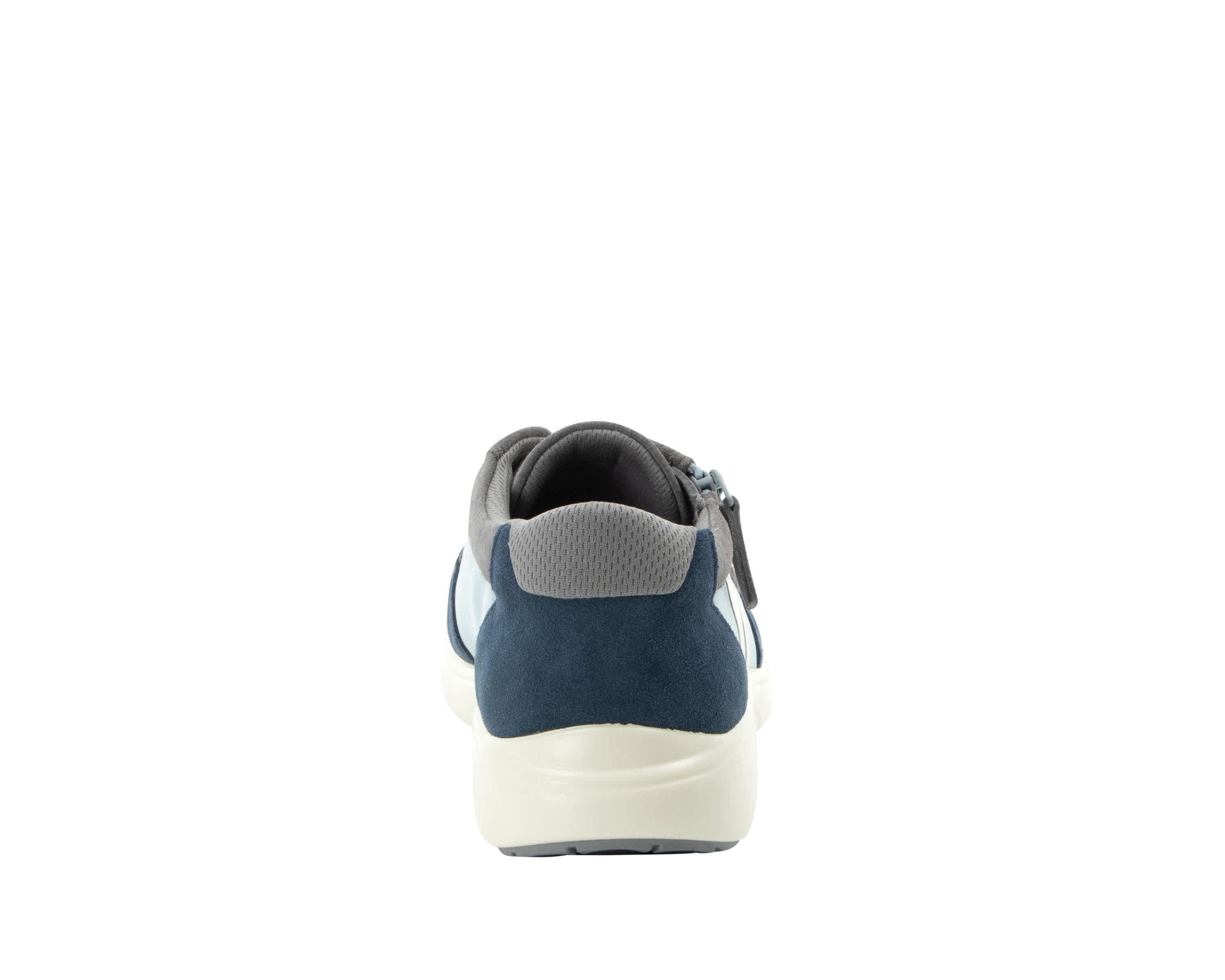 Eazeer Sneakers