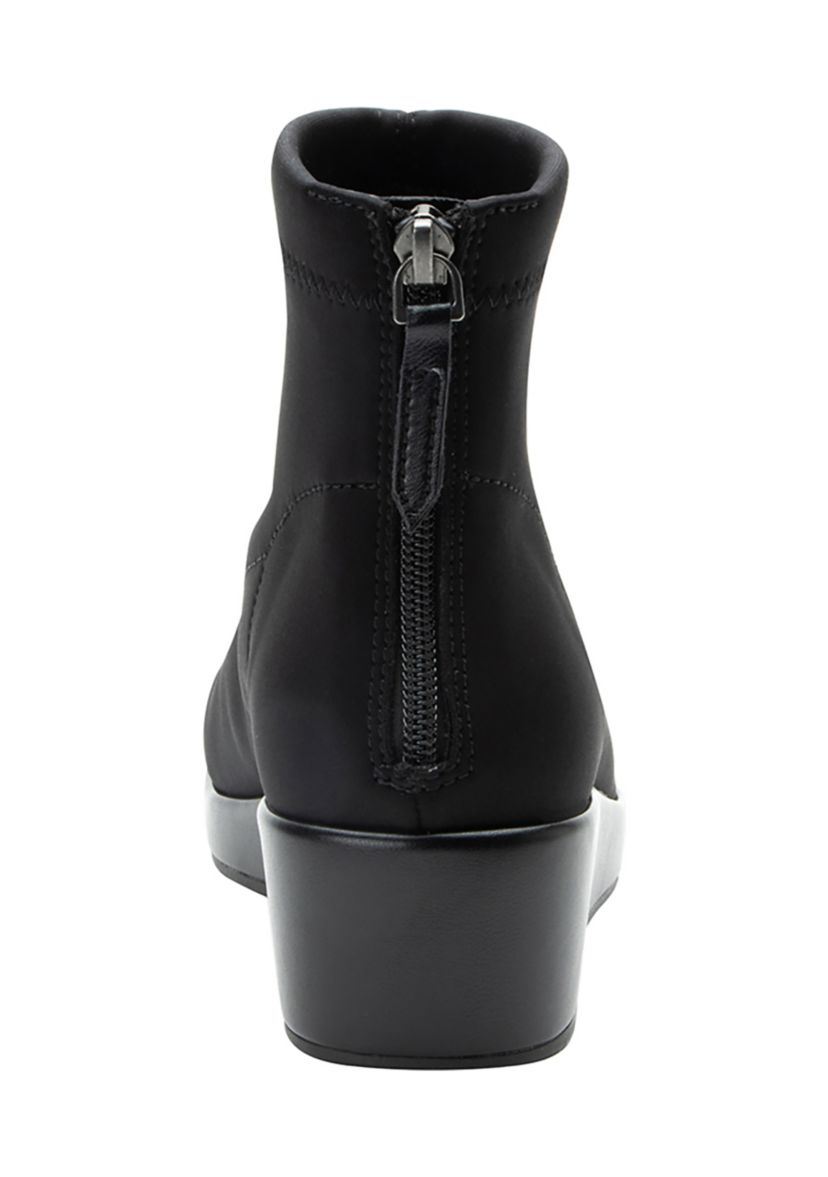 Harmoni Booties