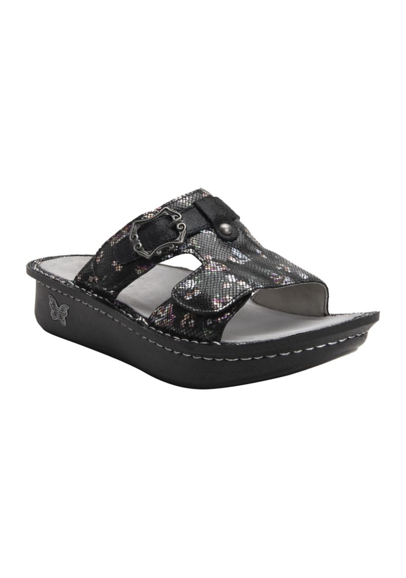 Kasha Sandal