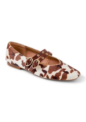 Dolce Vita Women's Adrina Grommet Flats, 10M