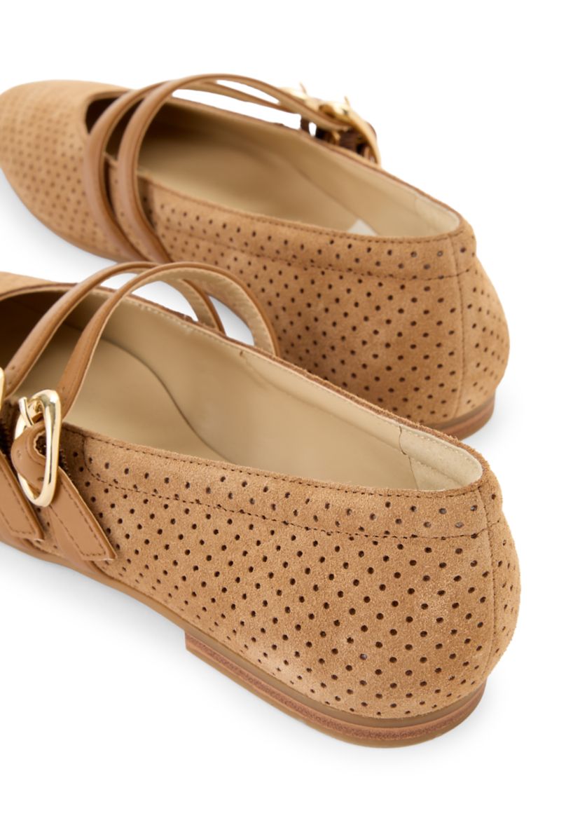 Adrina Flats