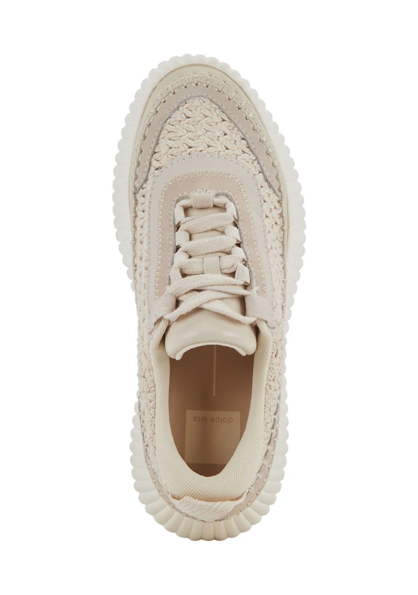 Dolen Sneakers