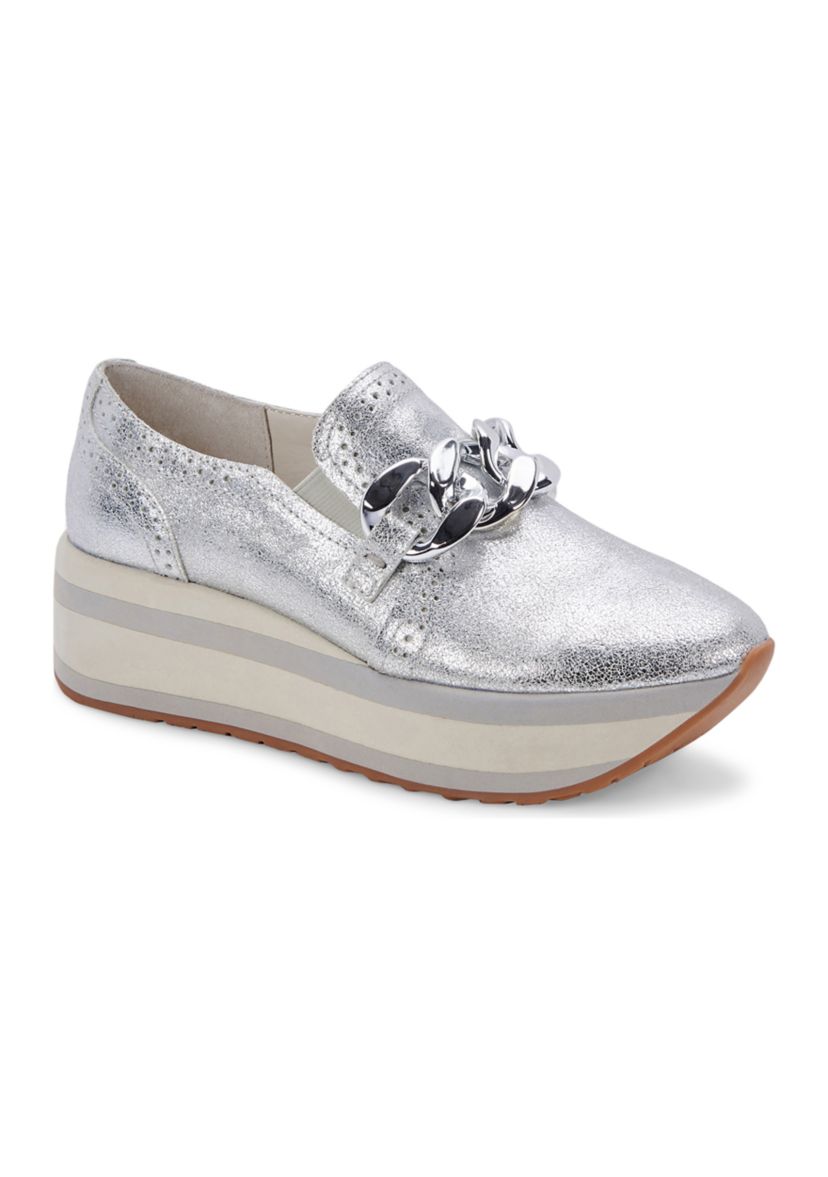 JHenee Sneakers