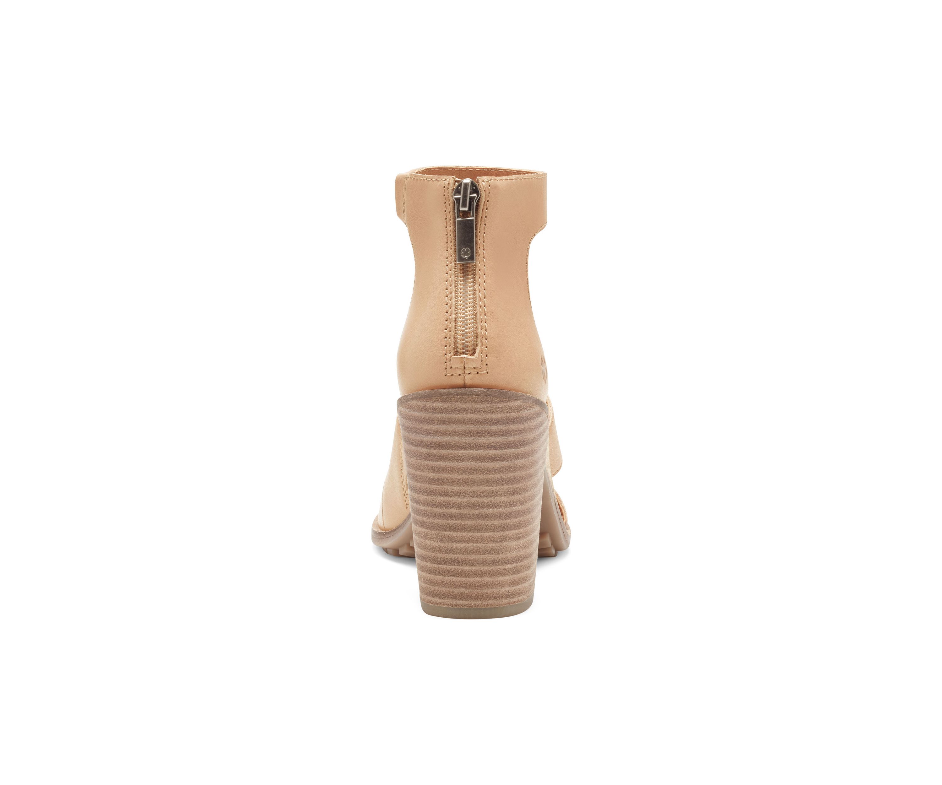 Valka Ankle Strap Heeled Sandals