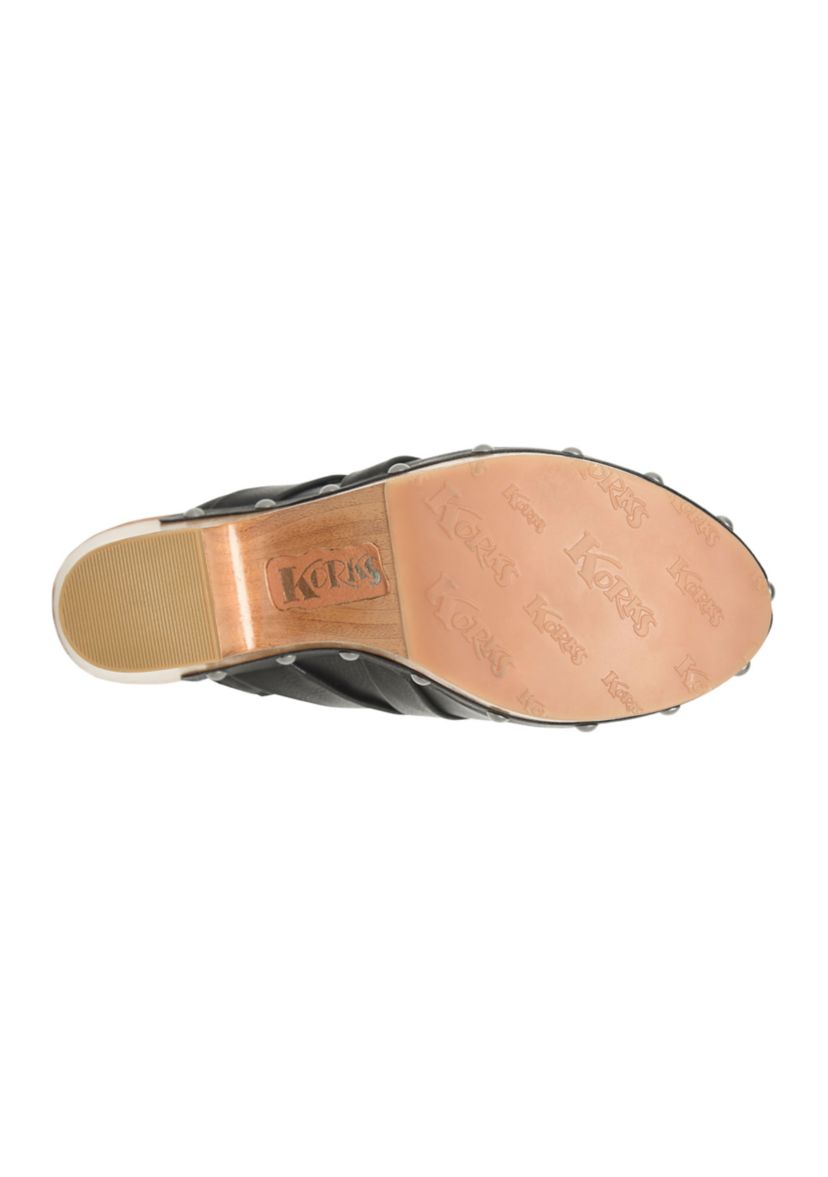 Abbey Clogs