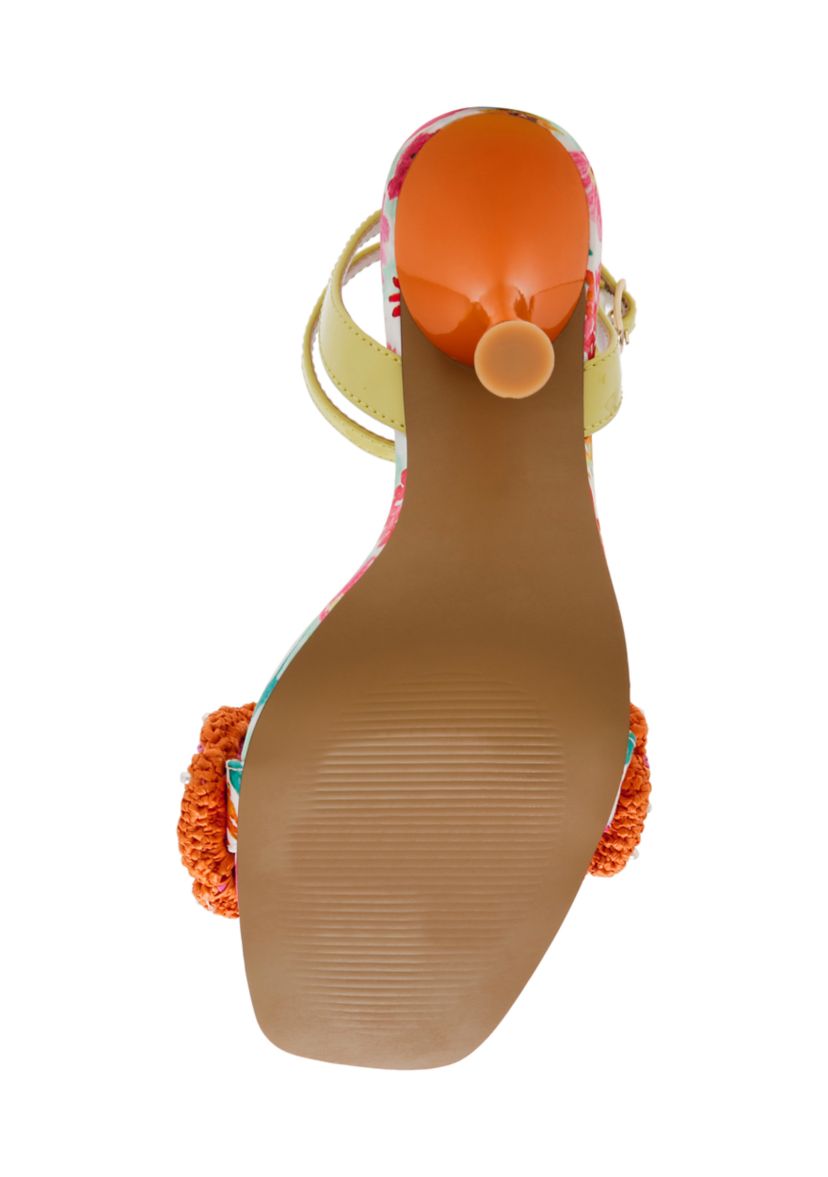 Ainsleyy Sandals
