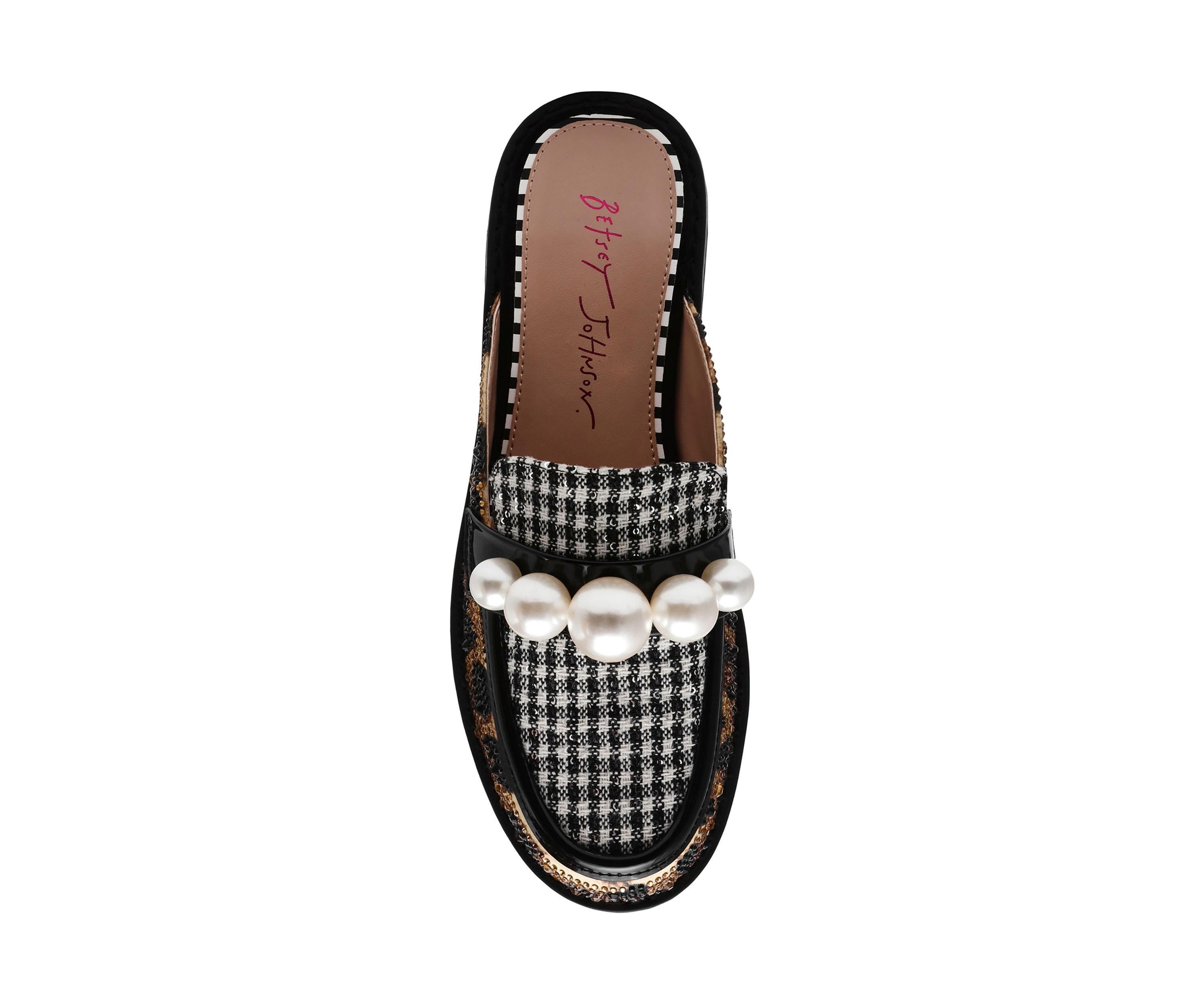 Norah Mules