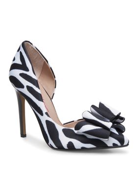 Betsey johnson cheap prince pump