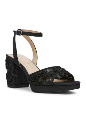 Betsey Johnson Women's Junie Sandals, Black, 7.5M