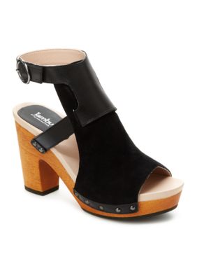 Clarks Shoes for Women: Boots, Booties & More | belk