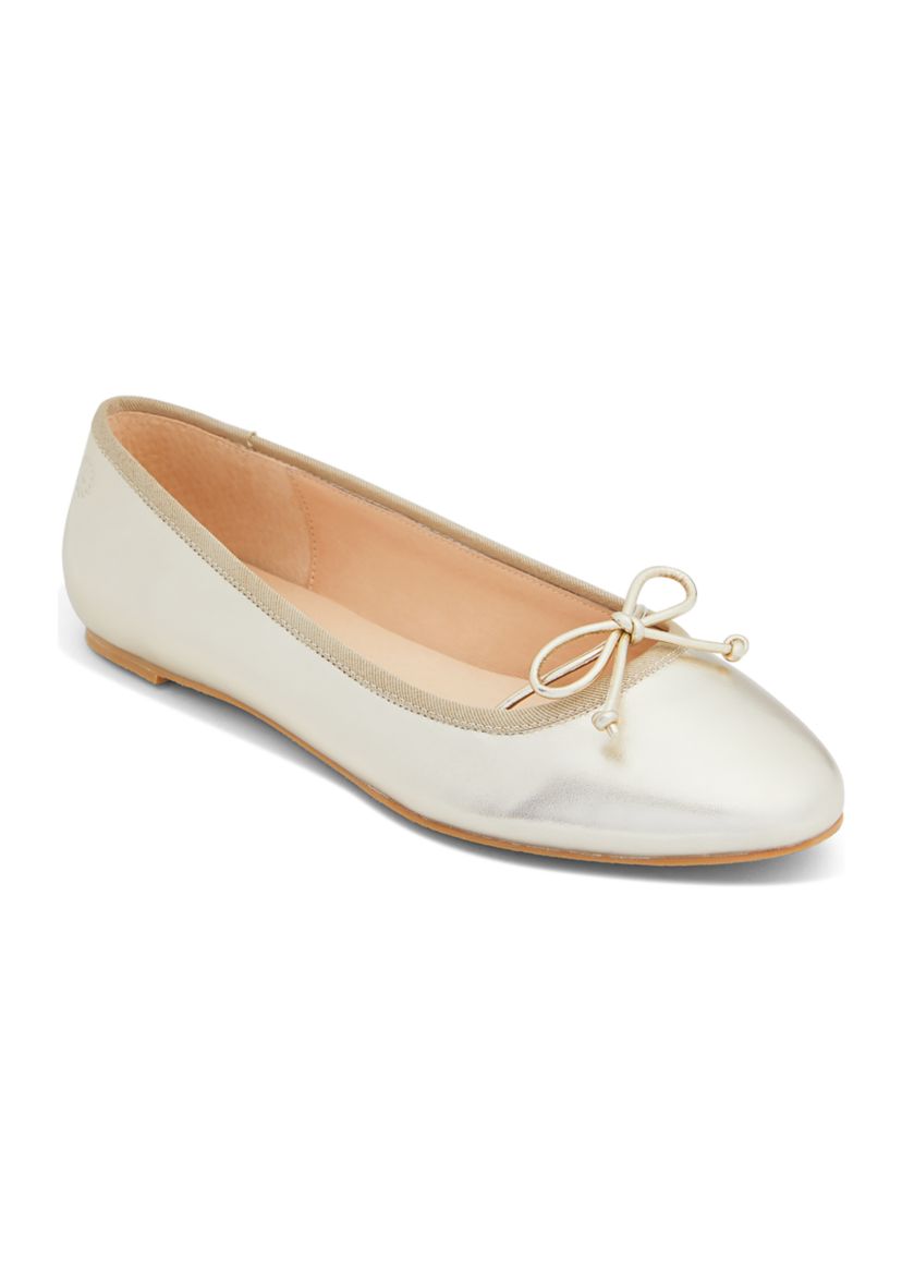 Serena Round Toe Ballet Flats
