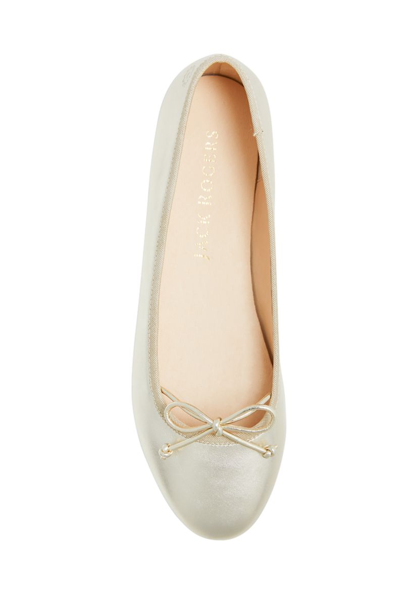 Serena Round Toe Ballet Flats