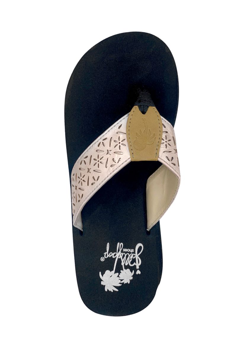 Magnolia Chopout Thong Flip Flop Sandals