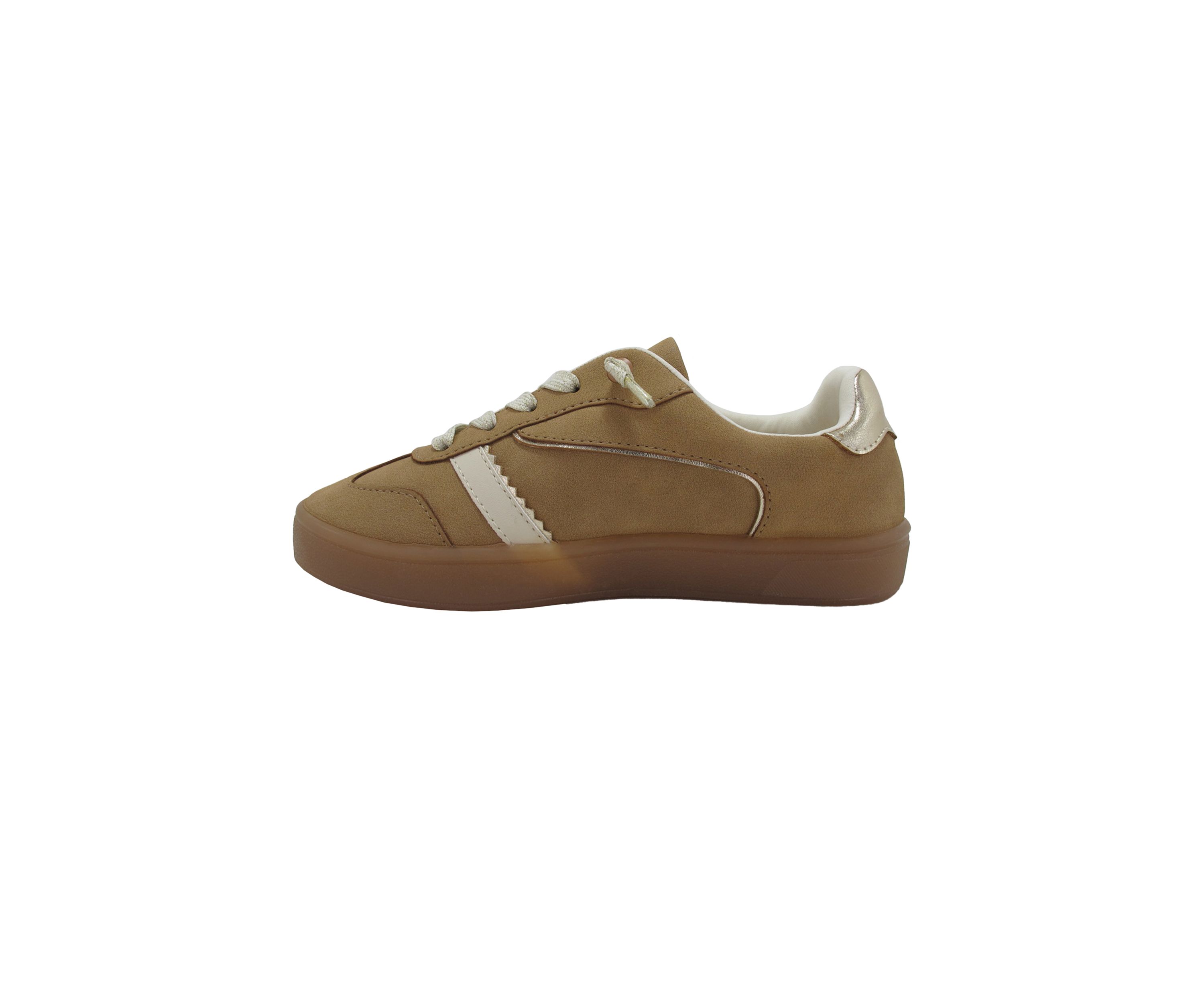 Traveler Sneakers