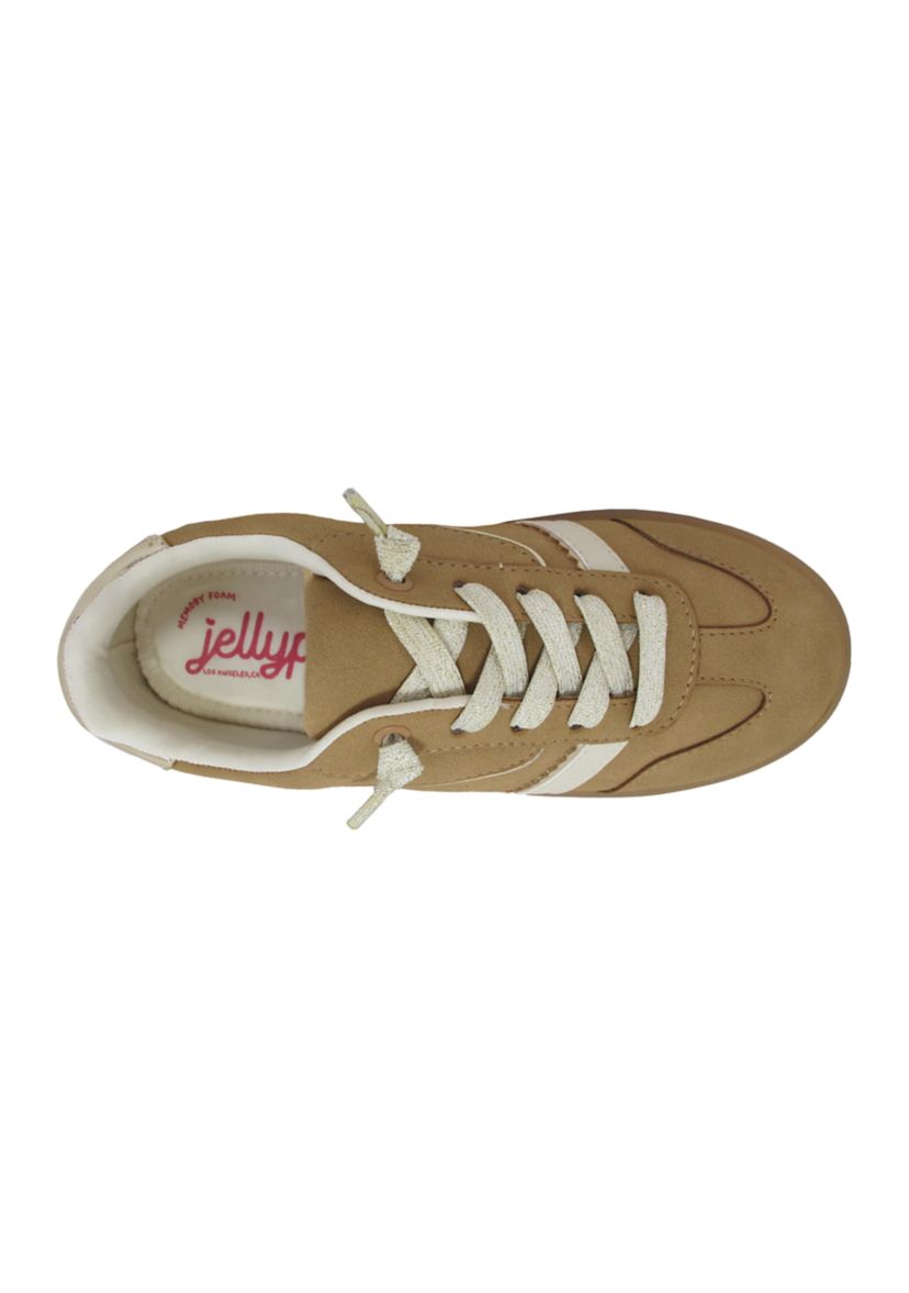 Traveler Sneakers