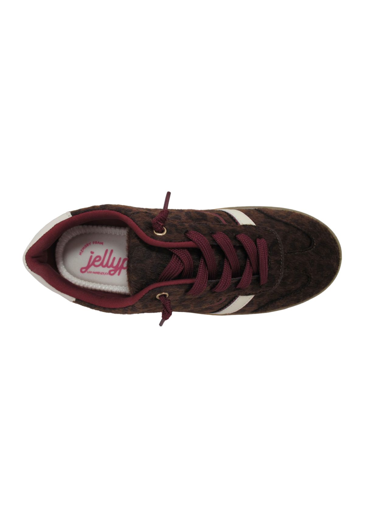 Traveler Sneakers
