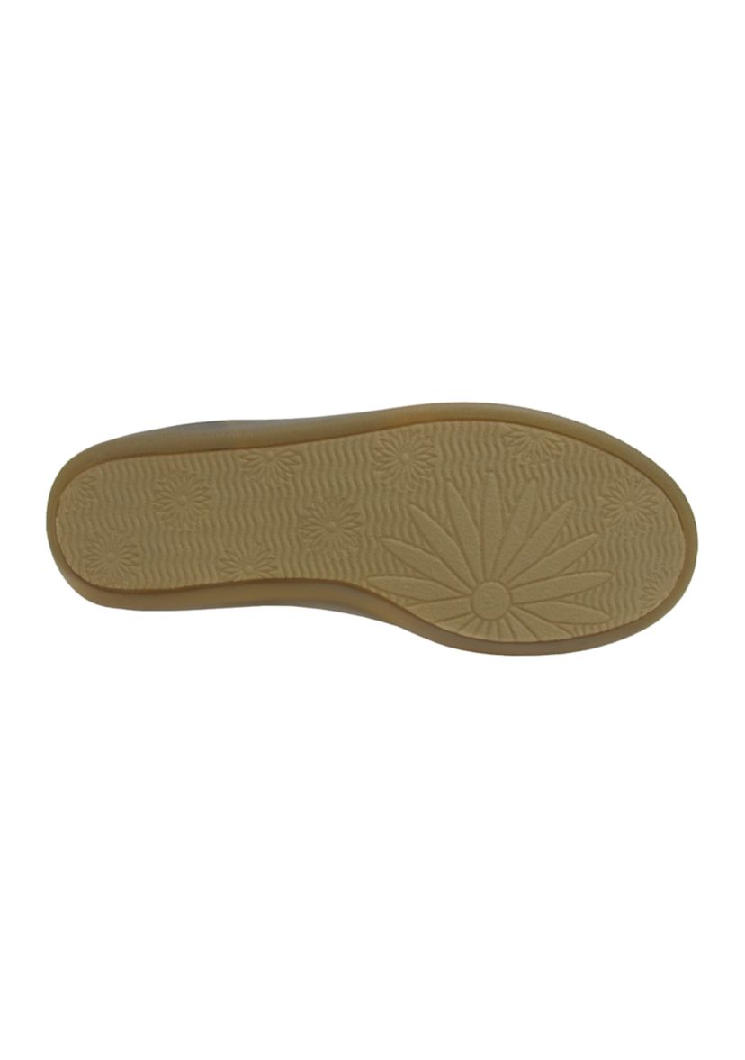 Traveler Sneakers